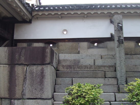 Otemon Gates in Osaka Castle Site_e0046748_14493774.jpg