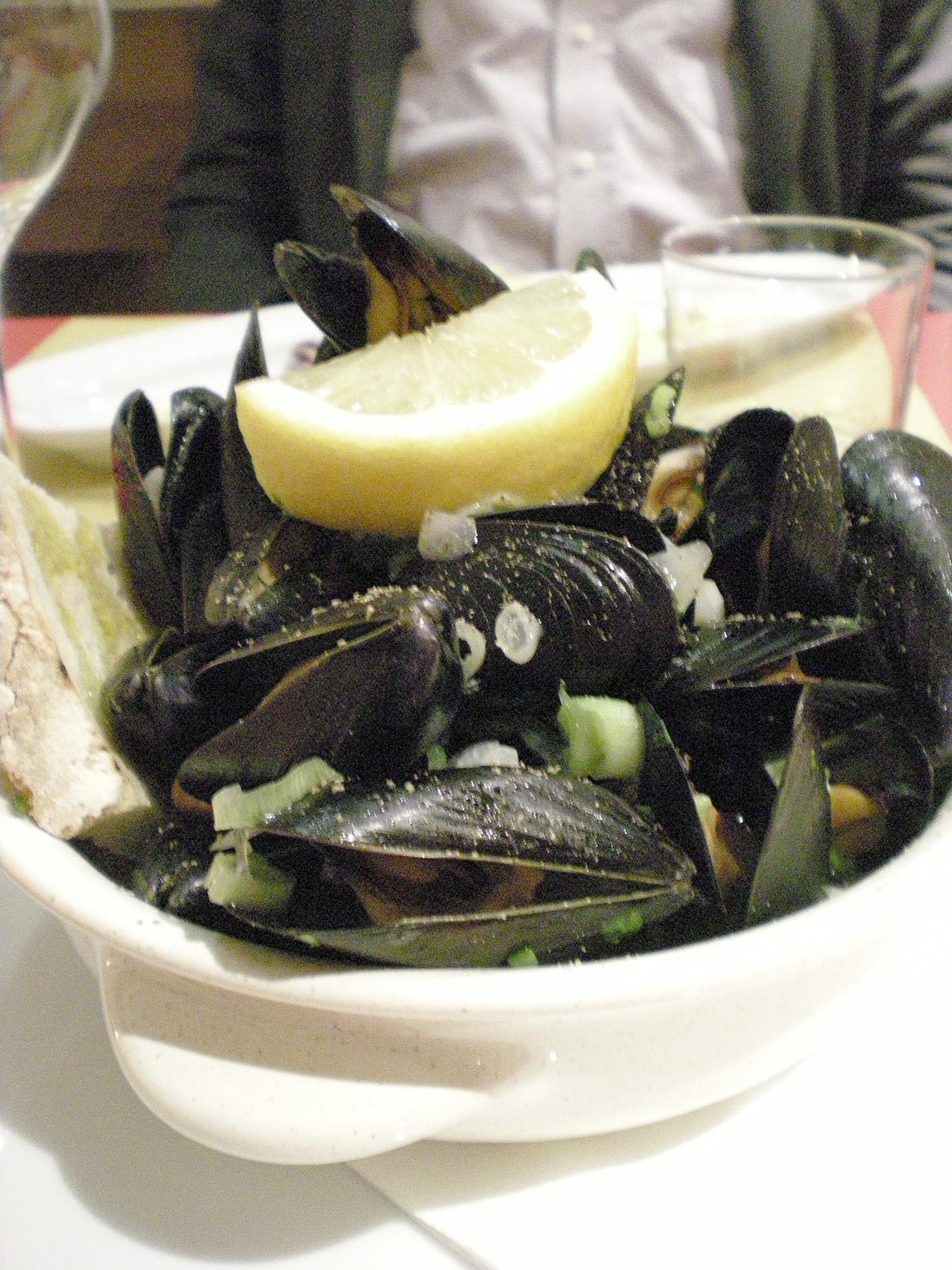 Trattoria Sampei で満足夕食!!_c0179785_1831612.jpg
