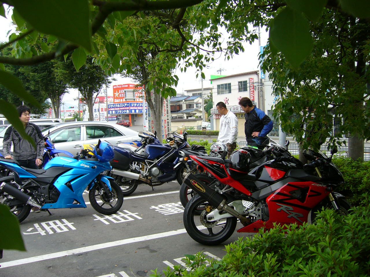 行ってきました 12日のツーレポ。_b0133403_11194954.jpg