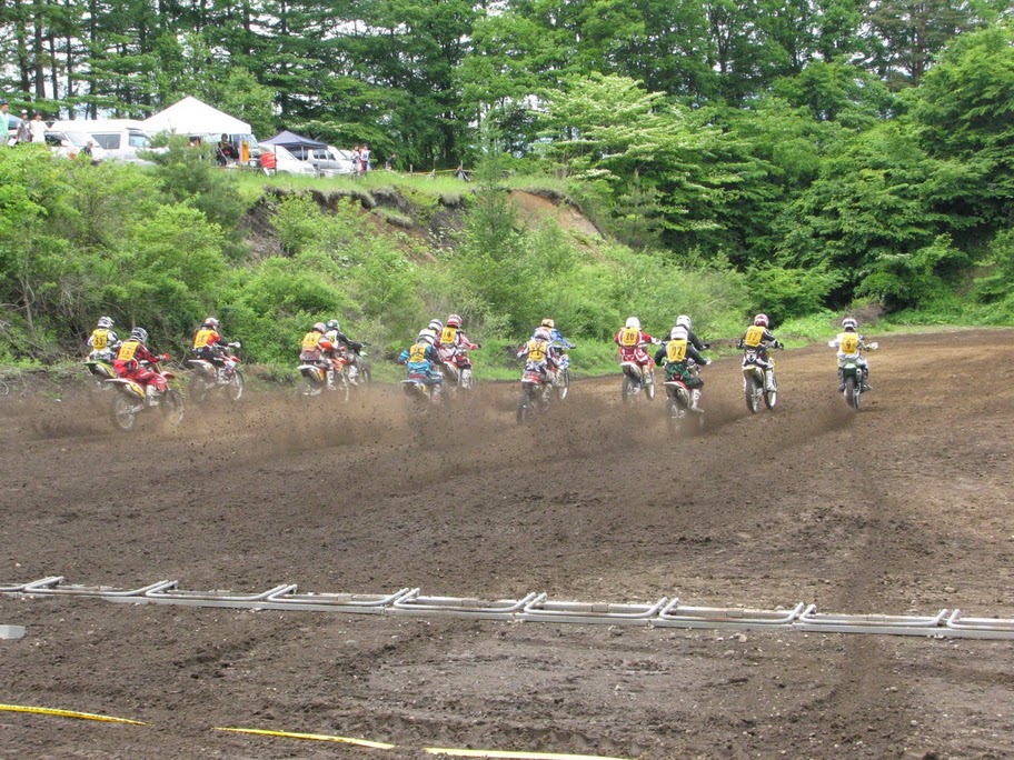 2011関東モトクロス選手権第3戦(軽井沢モーターパーク)予選_a0170631_0442411.jpg