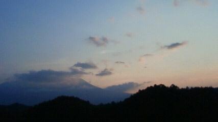 ６月１３日、その２　久しぶりの夕焼け、、、_a0130586_21314916.jpg