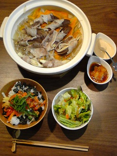 茄子と豚肉の番茶蒸しと・・・キムチーズ納豆丼。_f0177295_1654716.jpg