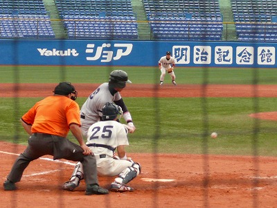 慶應大対東洋大　大学野球選手権　決勝後半　６月１２日　_b0166128_1353473.jpg