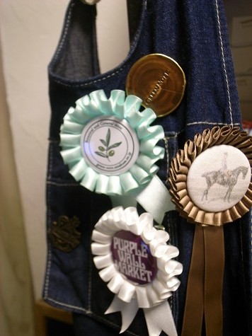 WHYTROPHY ROSETTE 再入荷です。_d0132673_18251476.jpg