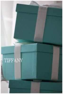 TIFFANY BLUE　BOX_e0172976_14401324.jpg