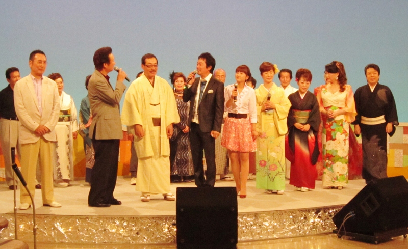 カラオケ１ばん・スーパーデュエット大会_b0083801_17553361.jpg