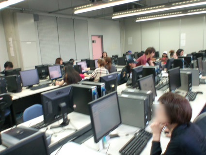 相手の耳にはカベがある。_f0127806_9433432.jpg