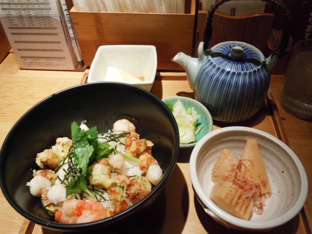 お茶漬けとサルモレホ_c0213220_5335063.jpg