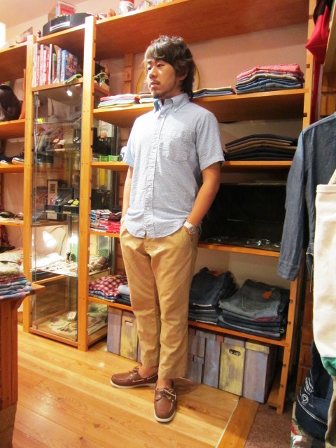 雨の日の。。。　＆　\"SERO SEER SUCKER B/D SHIRTS\" 入荷！_f0191324_9361472.jpg