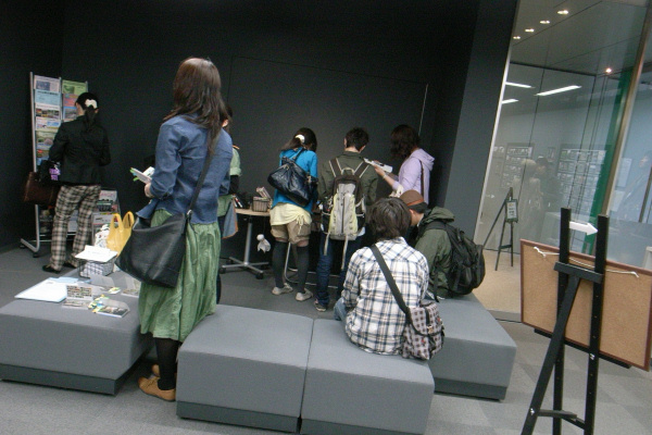「フィルム一本勝負2011-路地裏の七人-」終了しました。_e0051186_21321198.jpg