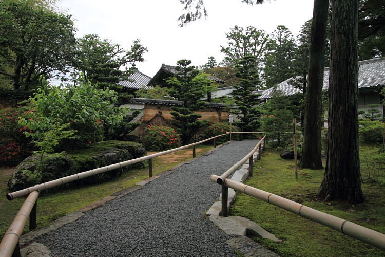 円通寺_e0051888_22191441.jpg