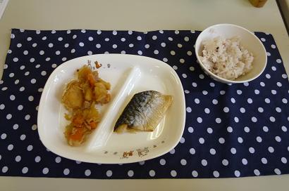 給食　試食会_c0140048_10104617.jpg