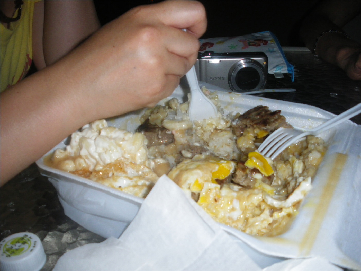 2011 1泊3日HAWAII旅行記~テイクアウトで美味しいフード~_f0011498_16433256.jpg
