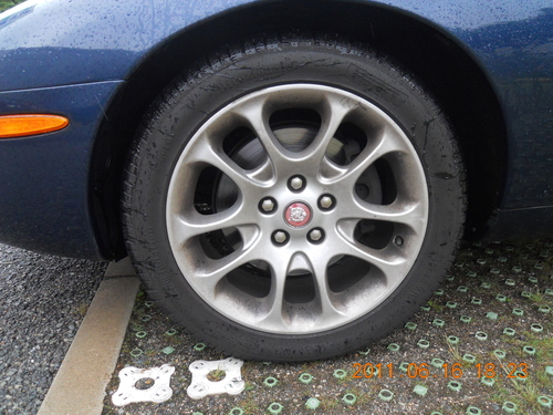 ラストラン-ジャガーXKR-_a0194908_1662679.jpg