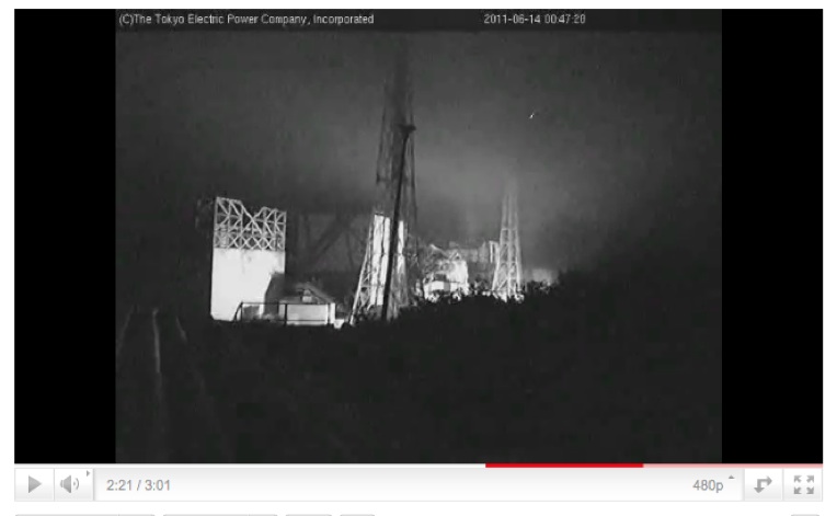 福島第一原発にUFO:今度は「球状UFO」_e0171614_17204250.jpg