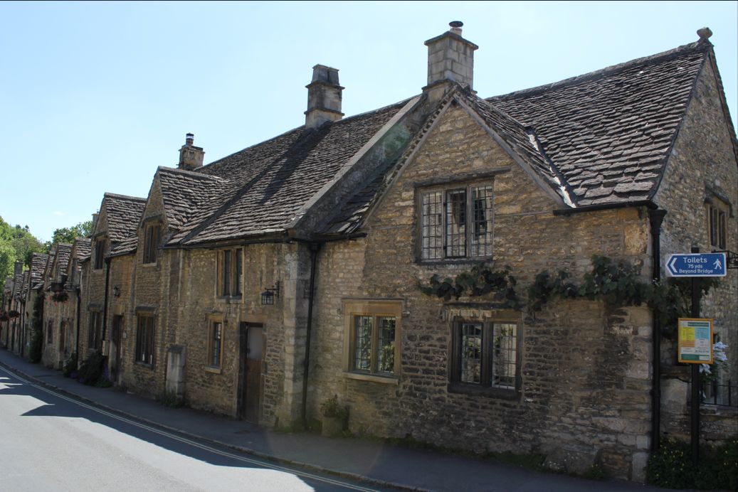 Cotswolds (Castle Combe)_b0171423_23314416.jpg