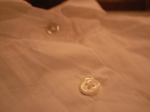\"TheThreeRobbers ROUND COLLAR SHIRT WHITE/ORDER\"ってこんなこと。_c0140560_1232553.jpg