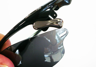 OAKLEY2011年新スポーツスペシフィックアイウェア・FASTJACKET(ファストジャケット)OPD先行発売!_c0003493_1421592.jpg
