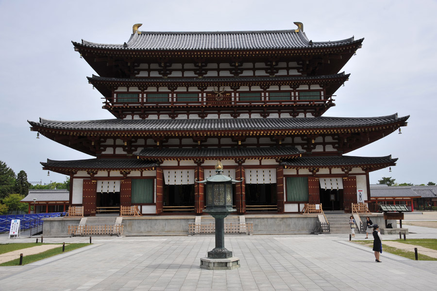 薬師寺 と 玄奘三蔵院 (奈良)_a0042310_924361.jpg
