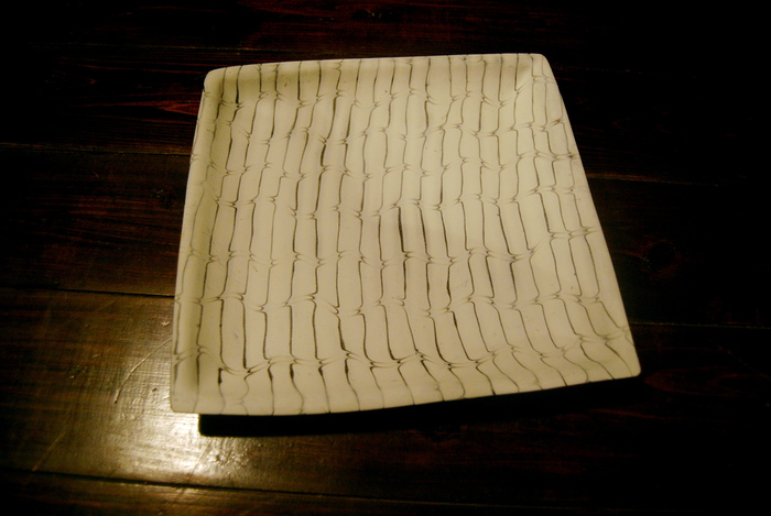 white slipaware_d0185565_23282927.jpg