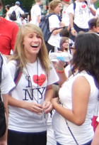 I Love New YorkのロゴTシャツを着た大勢の高校生たちと遭遇_b0007805_101435.jpg