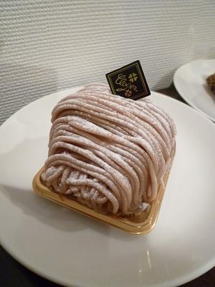 クローバーのケーキ_d0140708_045478.jpg