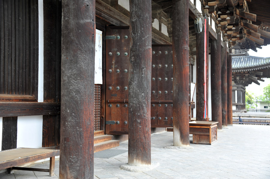 興福寺 と 春日大社 (奈良)_a0042310_13383886.jpg