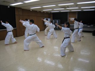手稲教室 型特訓!_c0118332_22101818.jpg
