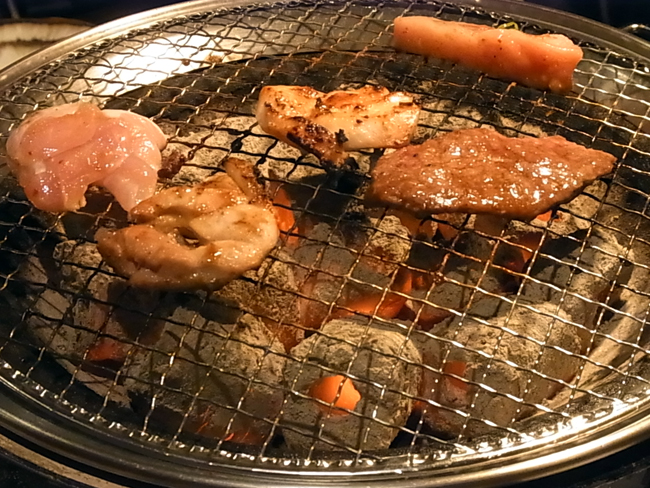 和牛炭火焼き肉ビストロ飛び牛_b0186200_125422.jpg