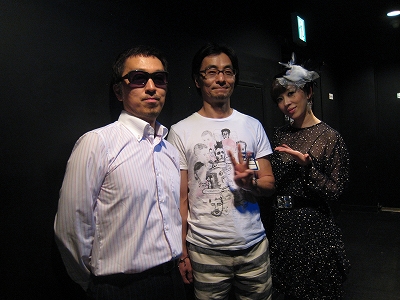 e0123412_0563699.jpg