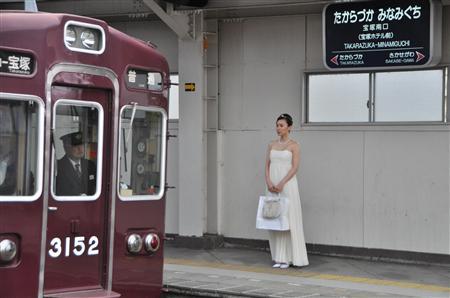 映画「阪急電車」について①。_a0138219_23554031.jpg