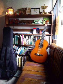 カフェ・ライブ_a0103940_1925317.jpg