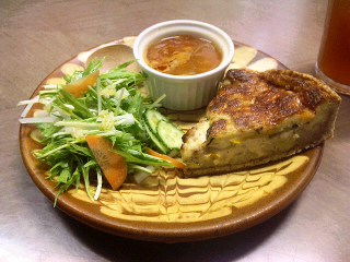 カフェ・ライブ_a0103940_1925372.jpg