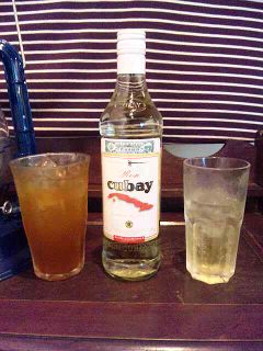 カフェ・ライブ_a0103940_1925379.jpg