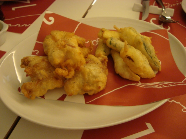 西荻窪「trattoria 29」へ行く。_f0232060_2237167.jpg