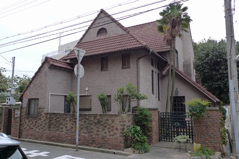 阪神間（灘・住吉・御影・芦屋・西宮・宝塚）の近代住宅建築群_f0139570_12572517.jpg