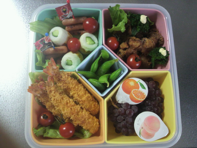 親子遠足お弁当_e0135678_13111662.jpg