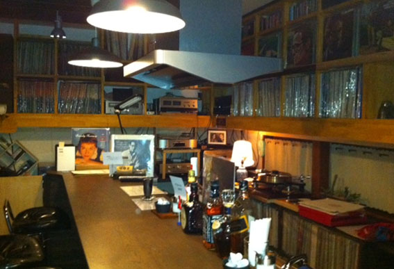 ジャズカフェモーニン_e0054299_17492669.jpg