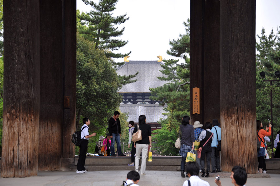 東大寺 大仏殿 （奈良）_a0042310_1454558.jpg