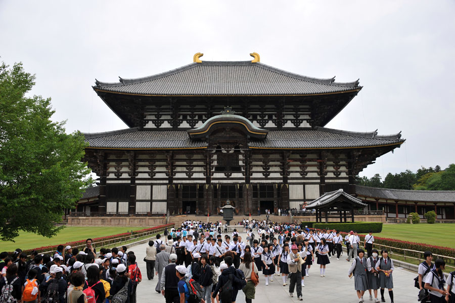 東大寺 大仏殿 （奈良）_a0042310_14592787.jpg