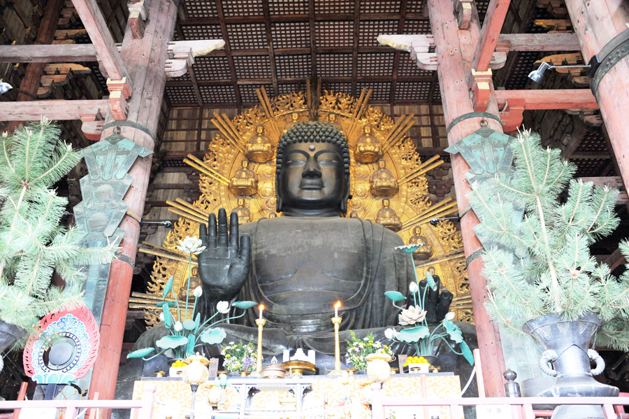 東大寺 大仏殿 （奈良）_a0042310_1542031.jpg