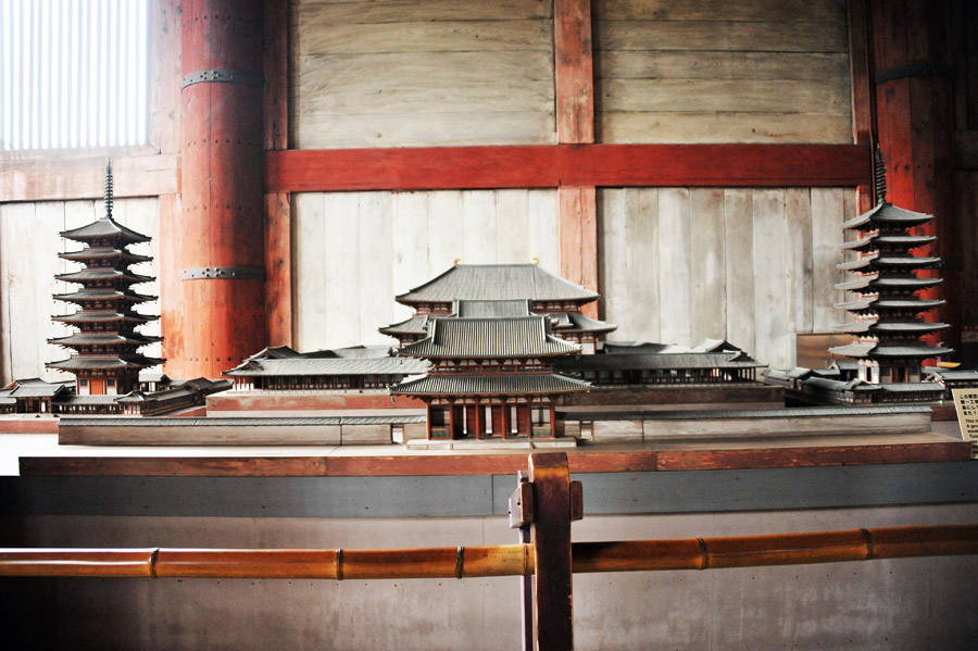 東大寺 大仏殿 （奈良）_a0042310_158977.jpg