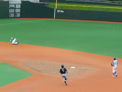 セガサミー対JR東日本　６月２３日　都市対抗野球東京都予選_b0166128_7265236.jpg