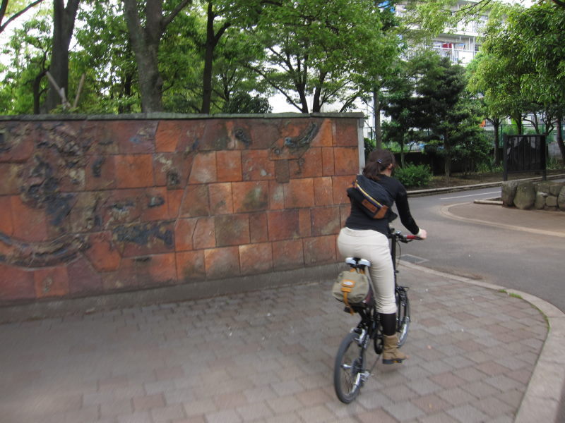 ”東京はビル砂漠”のイメージを払しょく。公園や緑が多いのに驚き！ー初の東京自転車散策(後編)_e0138081_11462422.jpg