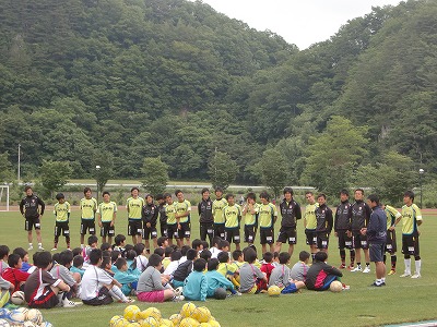 グルージャ盛岡サッカー教室!!その1_b0219993_9452696.jpg