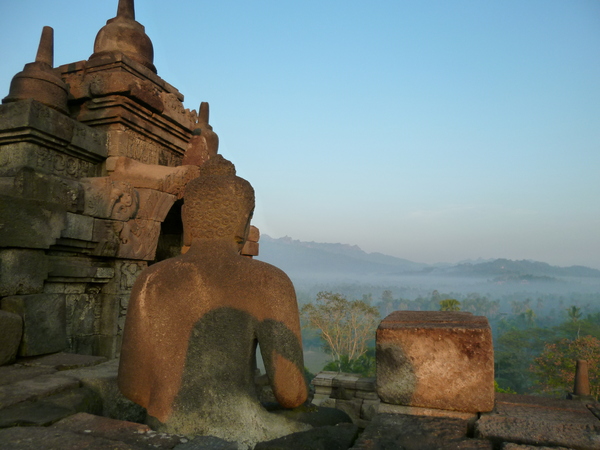 インドネシアの旅_4 （世界遺産 ボロブドゥール遺跡）_c0196101_8363618.jpg