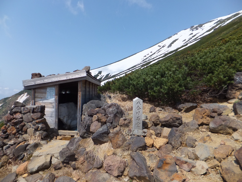 【登山記】残雪の御嶽山_c0057221_052075.jpg