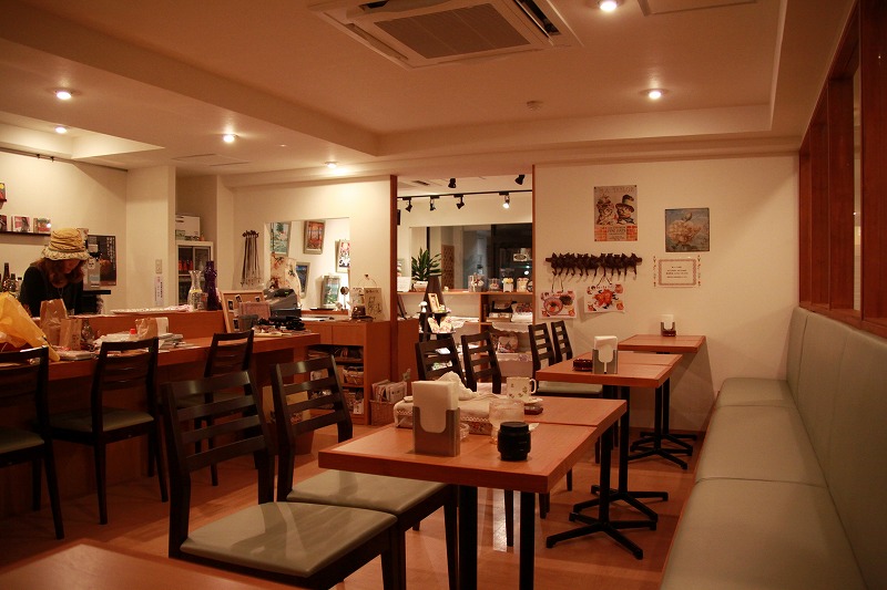 大阪市西中島南方 猫カフェ 猫の箱 新 間違いだらけの猫カフェ選び 大阪市西中島南方 猫カフェ 猫の箱 新 間違いだらけの猫カフェ選び