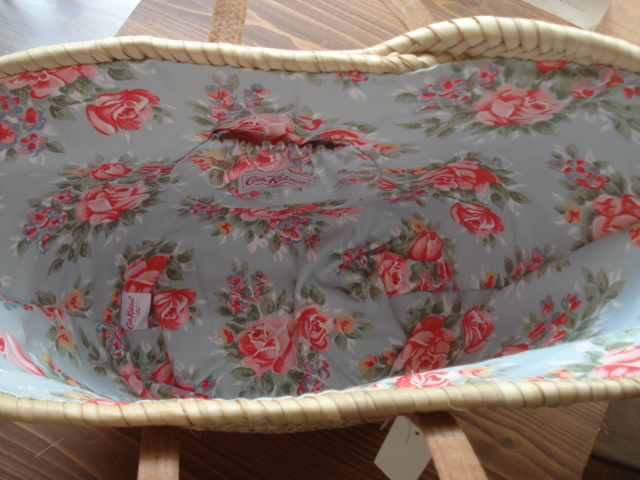 Cath Kidston \"PALM BASKET\"_d0153941_10523051.jpg