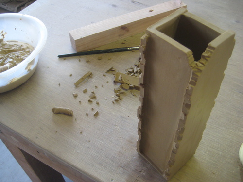 タタラで花器を作り込み。_d0195183_158185.jpg
